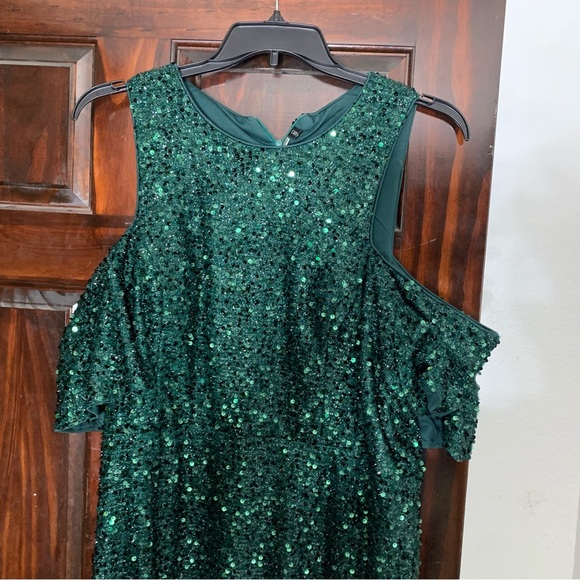 Shein dark green cold shoulder evening dress - Picture 6 of 8